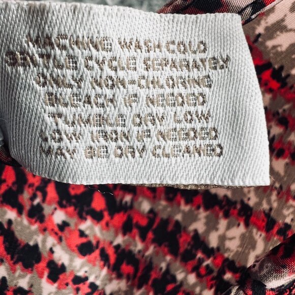 Chicos Womens Top 2 Large Red Tan Sleeveless Pullover Shirt Lightweight Comfy - Picture 6 of 9